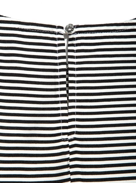 Ультрамодна шовковиста блузка з воланами Conte Elegant LBL 909, black-white, XS, 40/170, Черно-белый