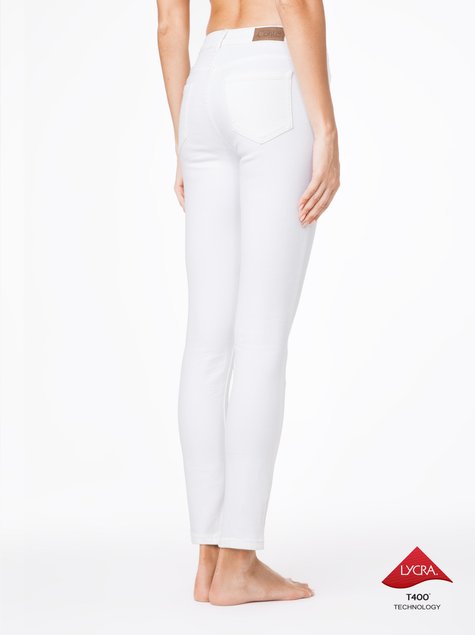 Ультракомфортные моделирующие джинсы Conte Elegant CON-38W, Белый, L, 46/164, Белый