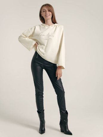 Oversize-худи на флисе с вышивкой Conte Elegant LD 1364, off-white, S, 42/170, Белоснежный