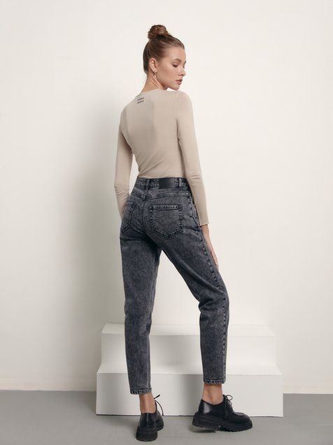 Джинсы mom fit с брючными карманами Conte Elegant CON-392, acid washed bleach, XL, 48/164, Белоснежный